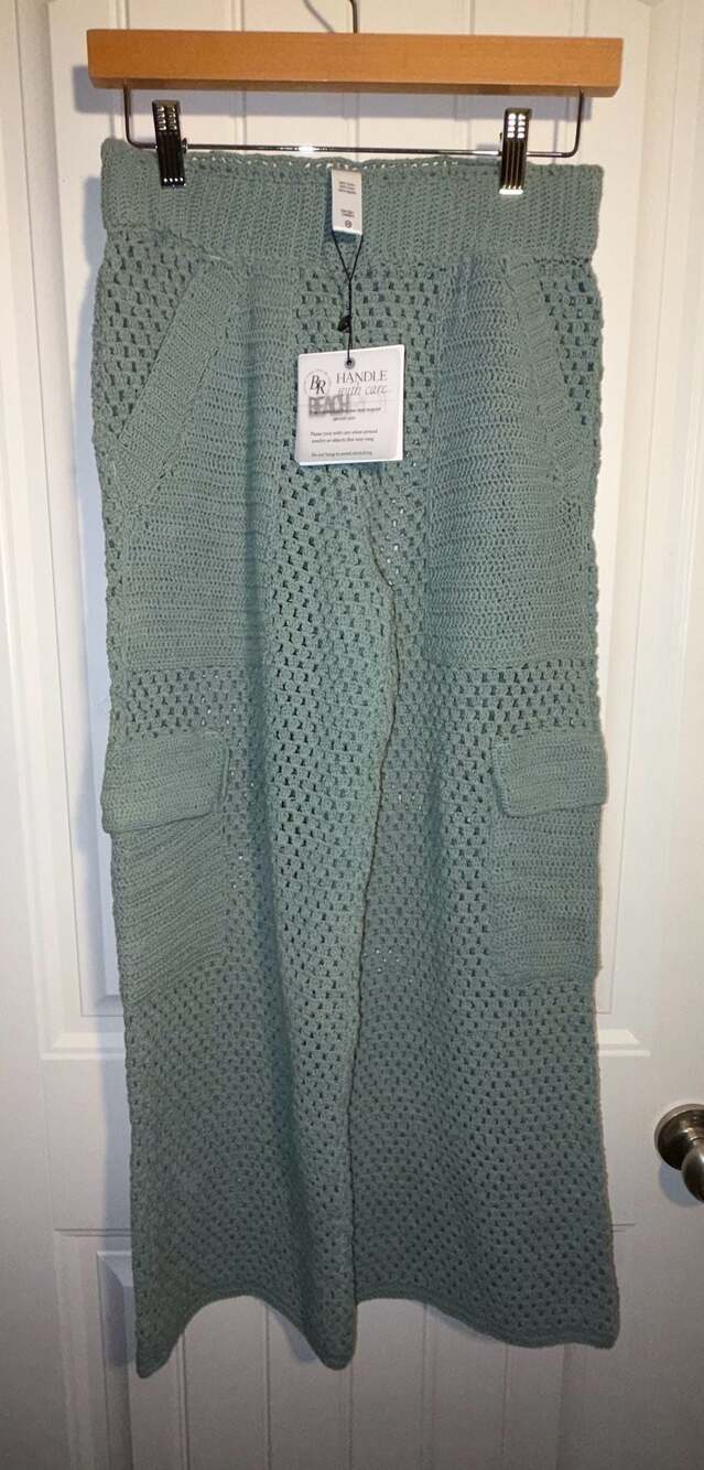 Beach Riot Crochet Knit Cargo Pants in Sage‎